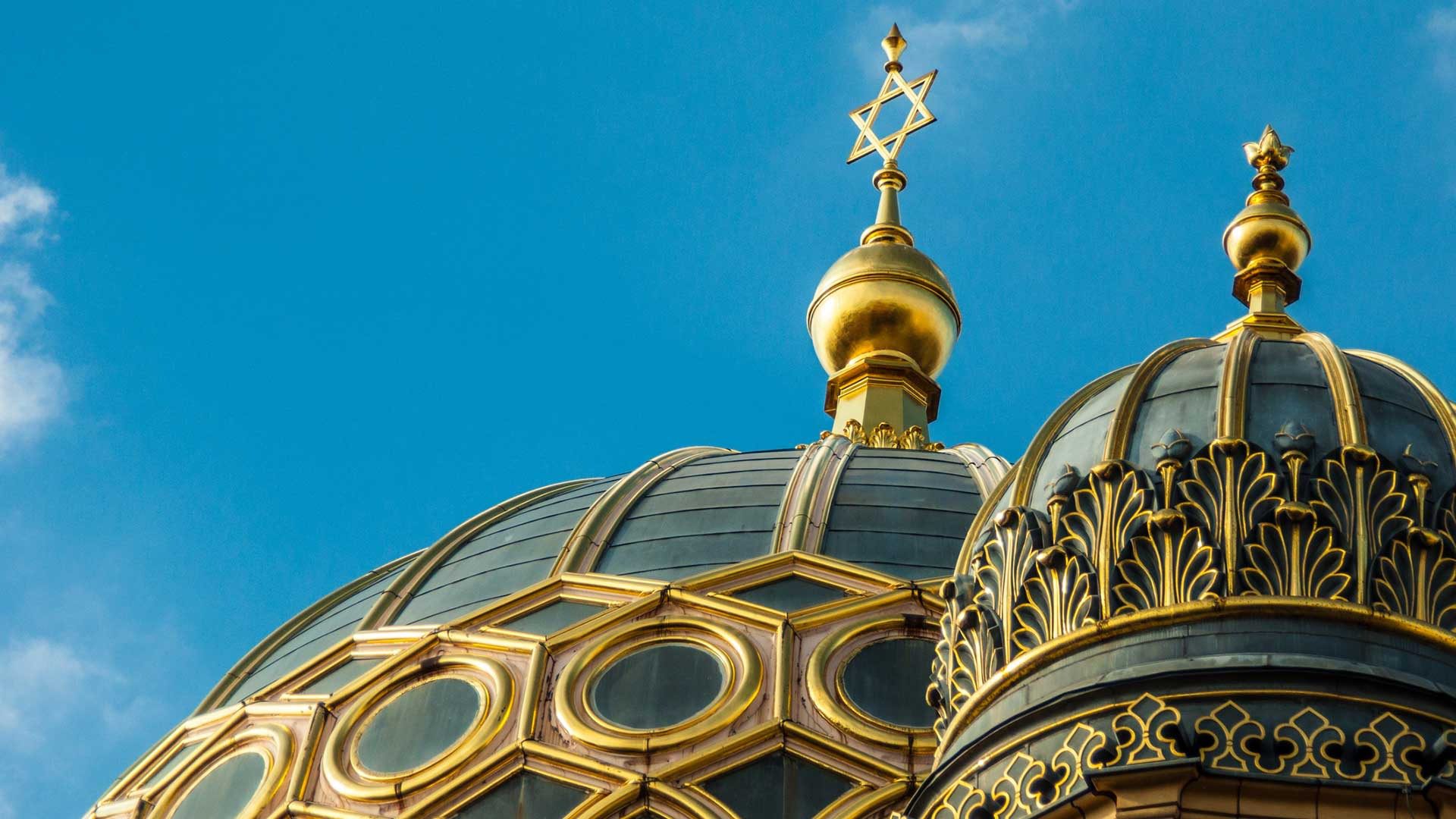 imgi_8_Twin-Domes-Berlin-Synagogue-1920x1080-1